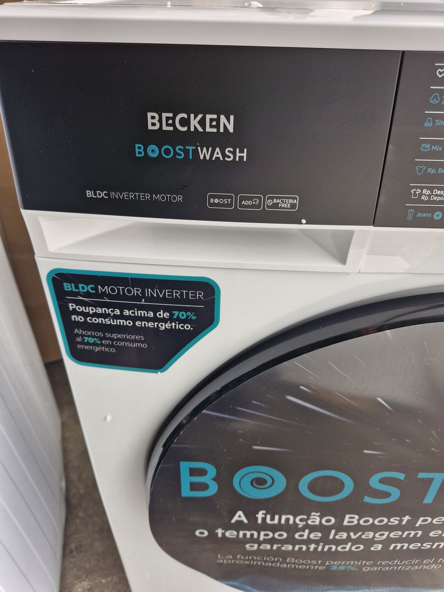 Oportunidade Máquina de lavar roupa becken 8kg