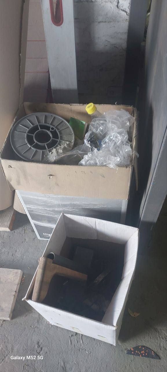 Вивіз сміття мотлоху дивану меблів Львів Сихів Левандівка Боднарівка