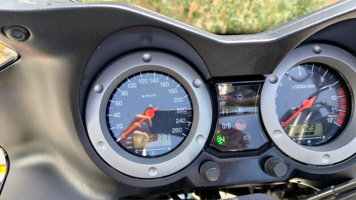 Suzuki V-Strom 1000