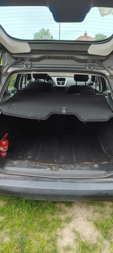 Peugeot 207 sw 1.4 benzyna +LPG