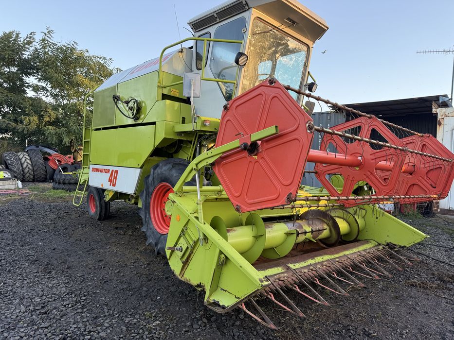 Комбайн зернозбиральний Claas Dominator 48