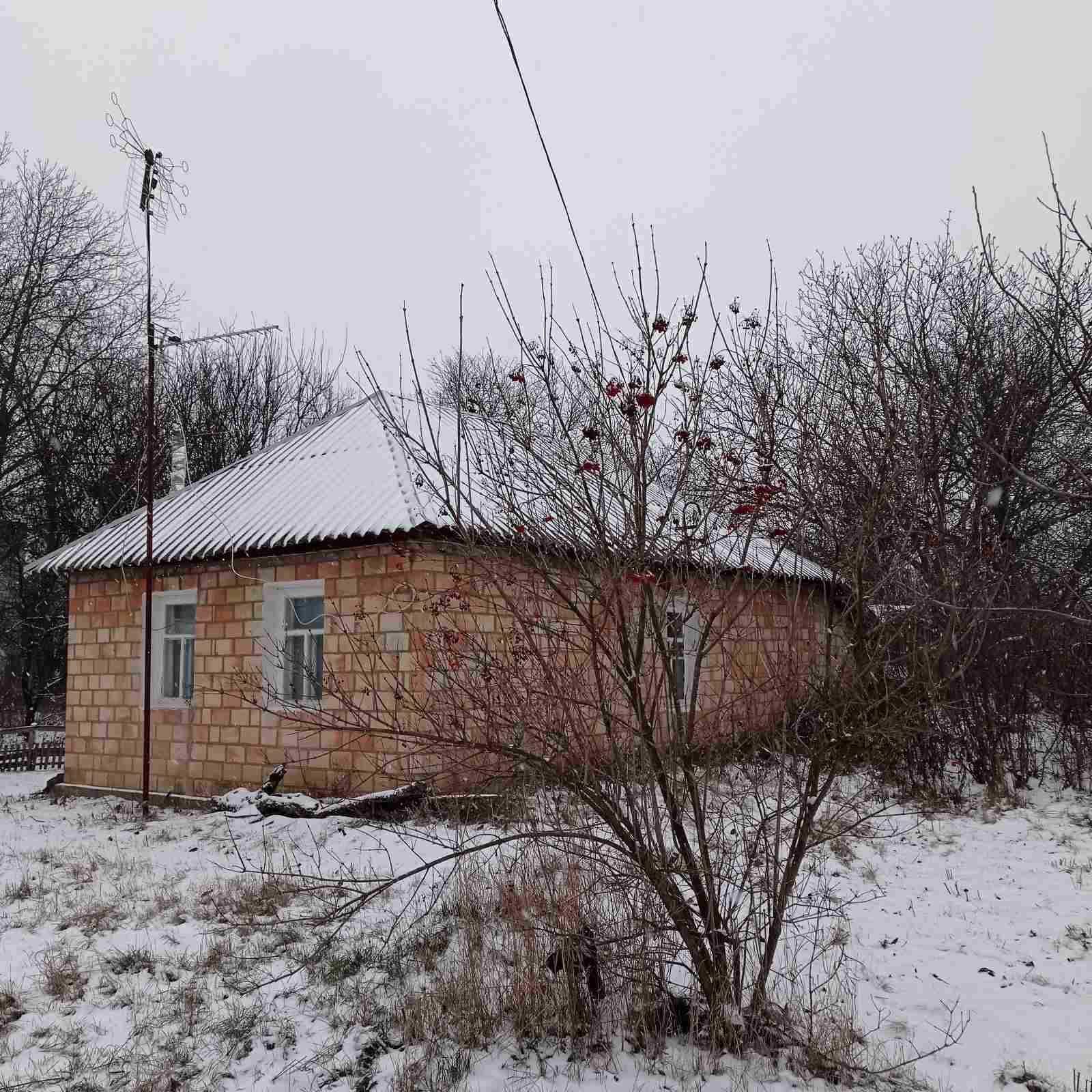 Продається невеликий житловий будинок в м.Василькові, Київської обл.