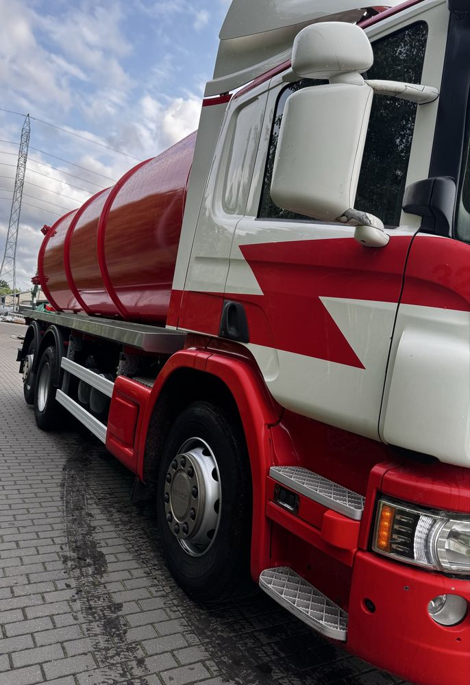 Scania P400 asenizacyjna