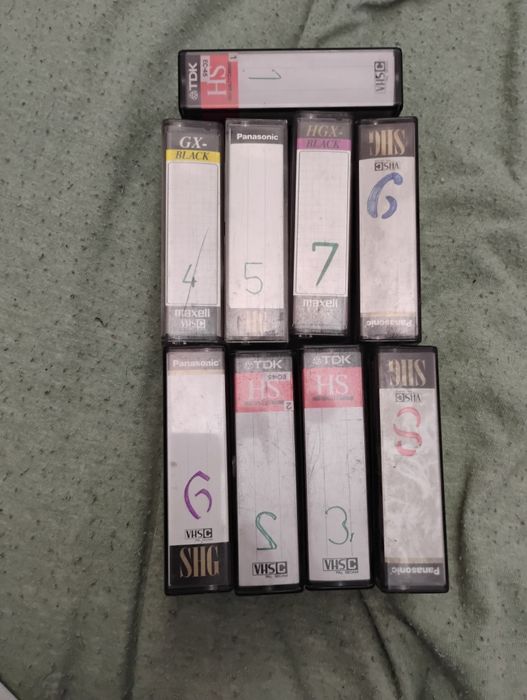 8Kaseta VHS-C 9 sztuk