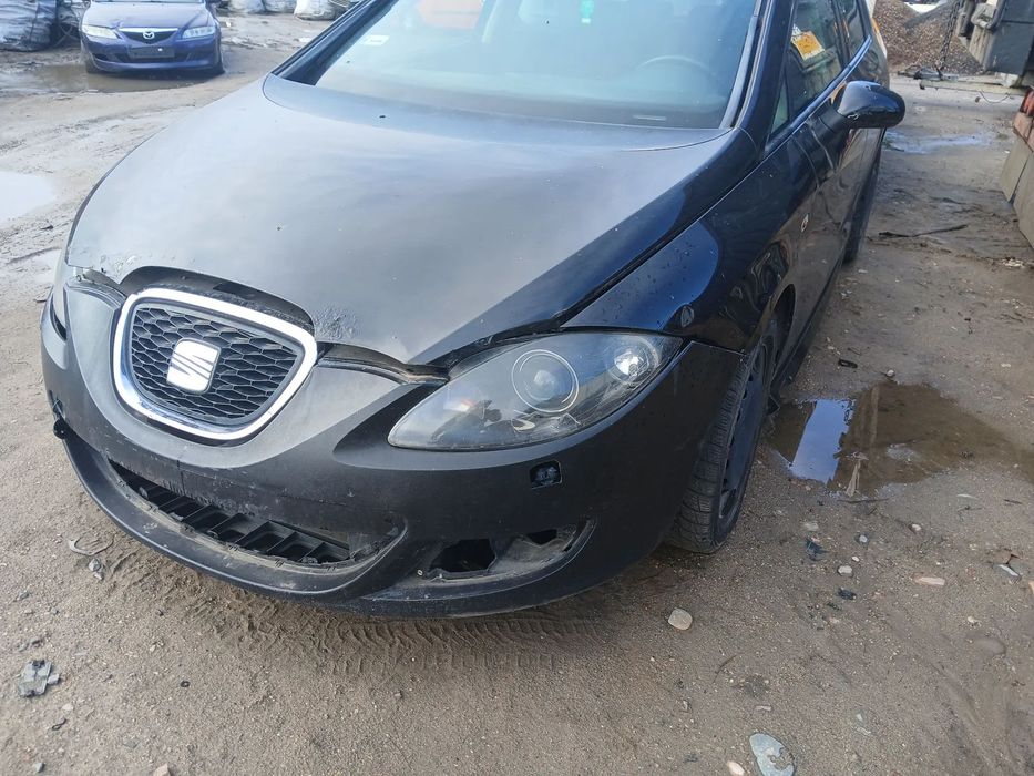 SEAT LEON II LC9Z fotel fotele kanapa deska kokpit podsufitka boczek boczki klamka podłokietnik