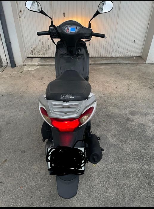 Mota Scooter symphony 125