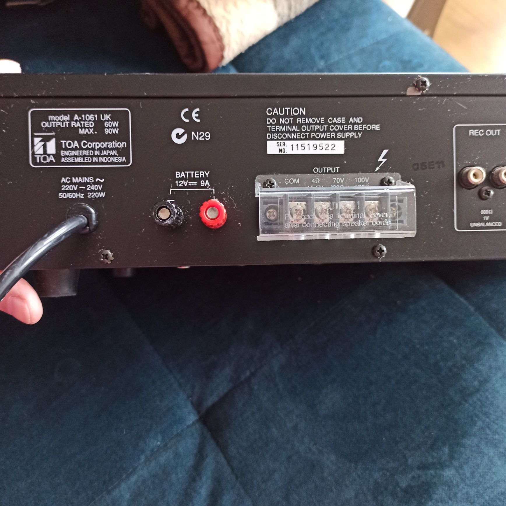 Toa pa amplifier a 1061