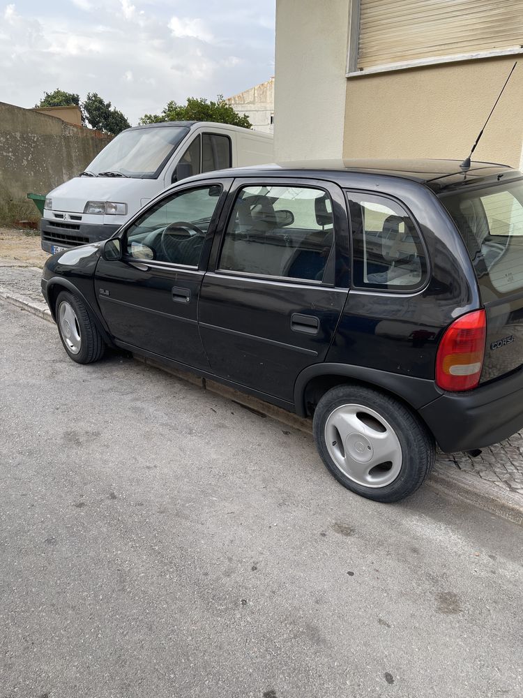 Opel Corssa B de 1994 em otimo estado com 243688