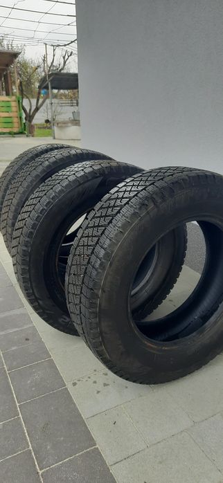 Відмінна Шина Lassa Wintus2 215.65.15С