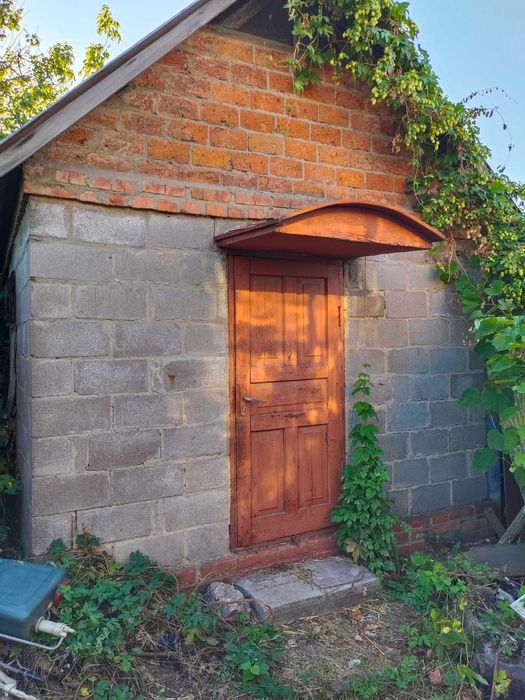 Продам дом Песочин (Полтавское шоссе, пл. 53 м.кв., участок 8 соток)