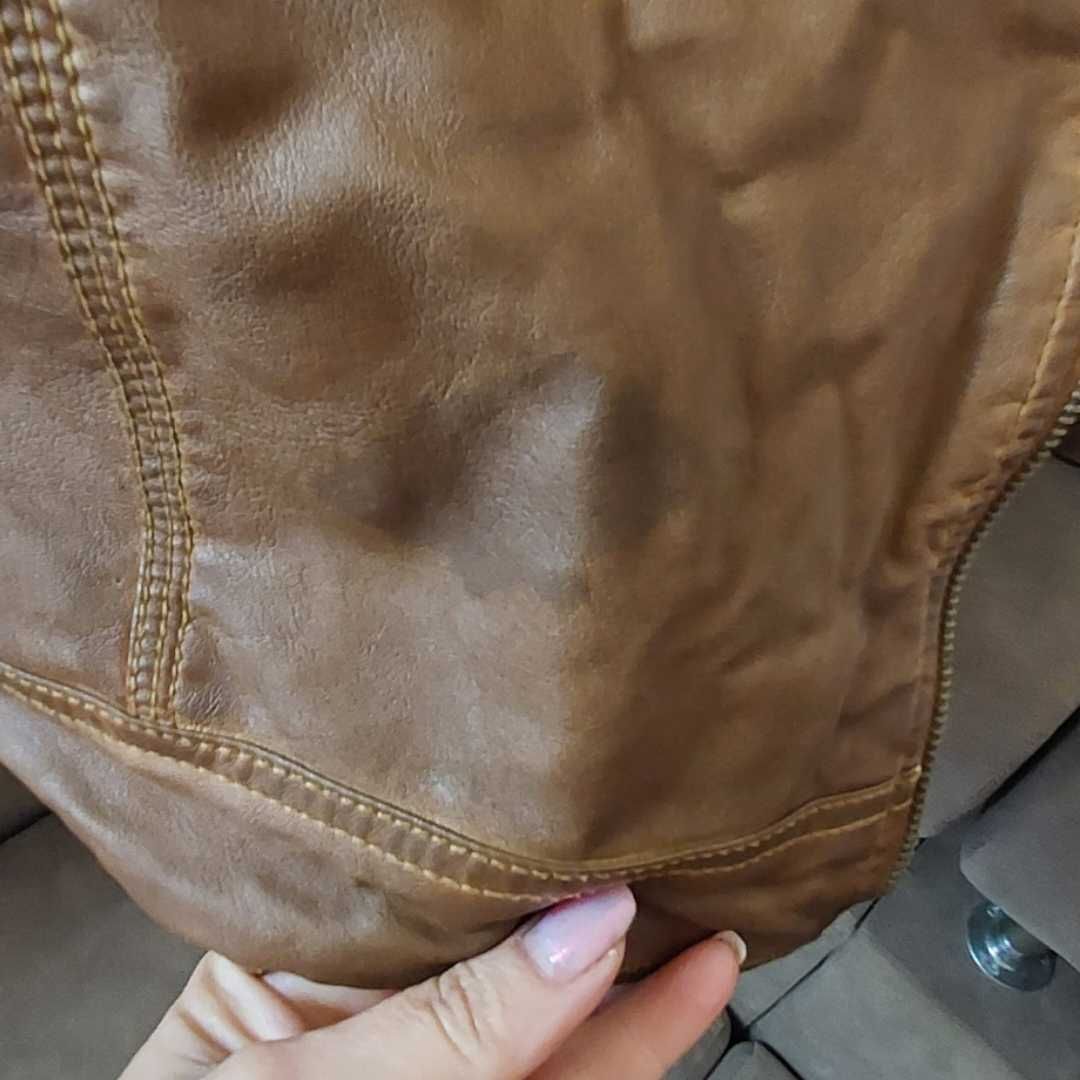 Куртка м.л коричневая