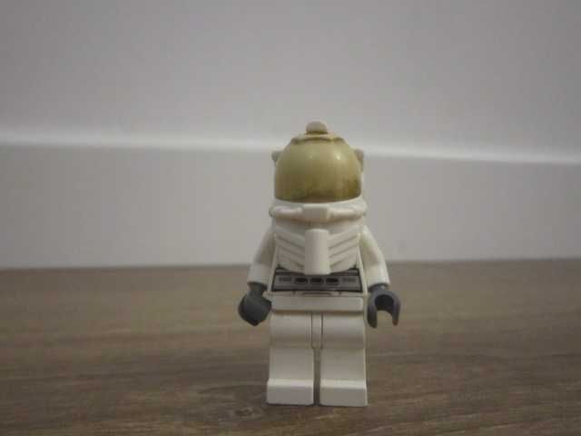 lego ludzik kosmonauta