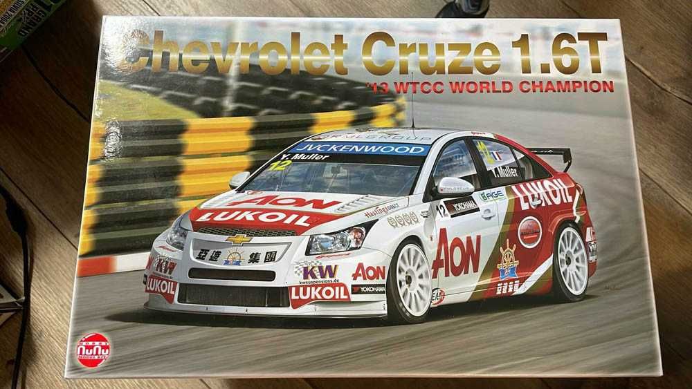 1:24 Chevrolet Cruze '13 WTCC World Champion - NuNu