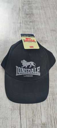 Nowa Czarna czapka z daszkiem Lonsdale London