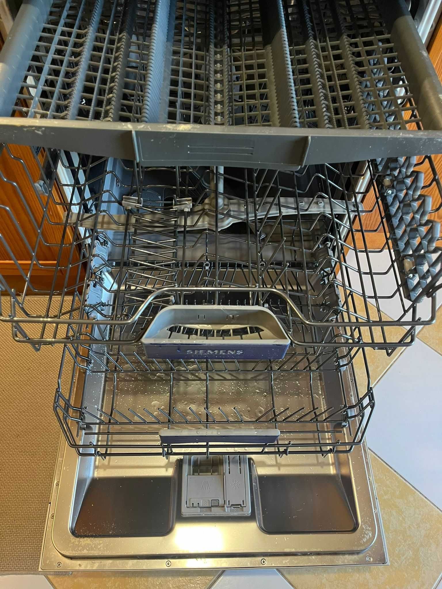 Máquina de Lavar Loiça SIEMENS SN23EI03KE