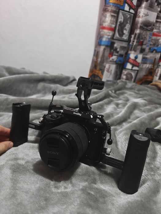 SONY A7IV + kit 28-70mm + Acessórios