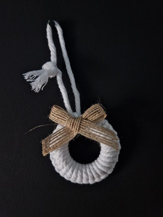 Zestaw 10 mini wianków