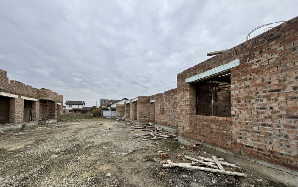 ПЕРШИЙ  внесок 30% за Таунхаус ПРЕМІУМ  якості  в зручній локації