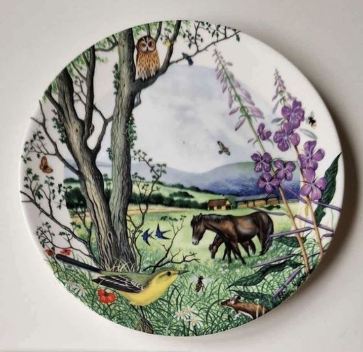 Elegancki WEDGWOOD Kolekcjonerski Porcelanowy Talerz Zwierzęta obraz