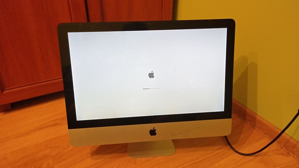 iMac 21,5" / Late 2009 / 8gb RAM