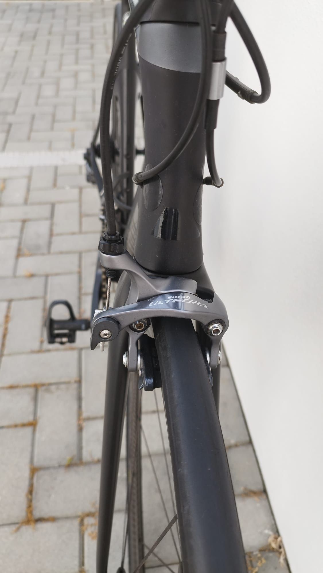 Canyon Aeroroad CF SLX full Ultegra 
Rodas de carbono Mavic cósmic SLE