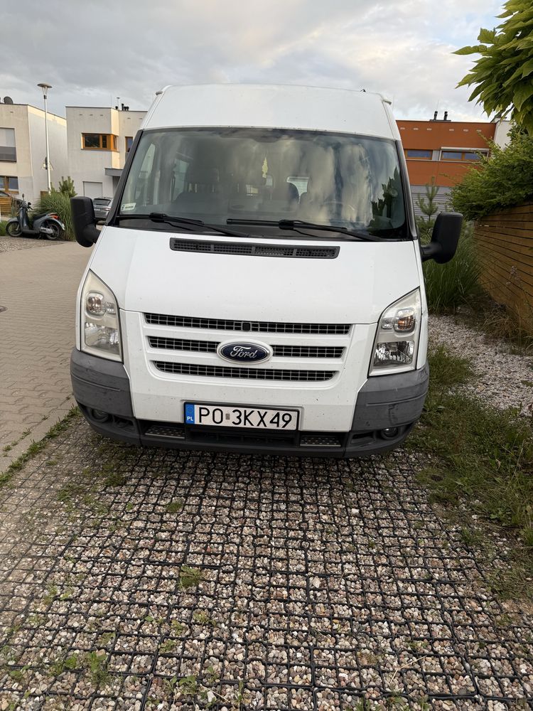 Ford Transit Long 9 osobowy