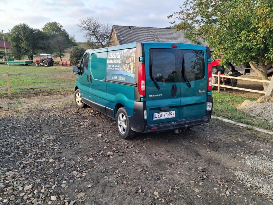 Renault trafic II 2010 R 2.0 dci 115 koni l2h1