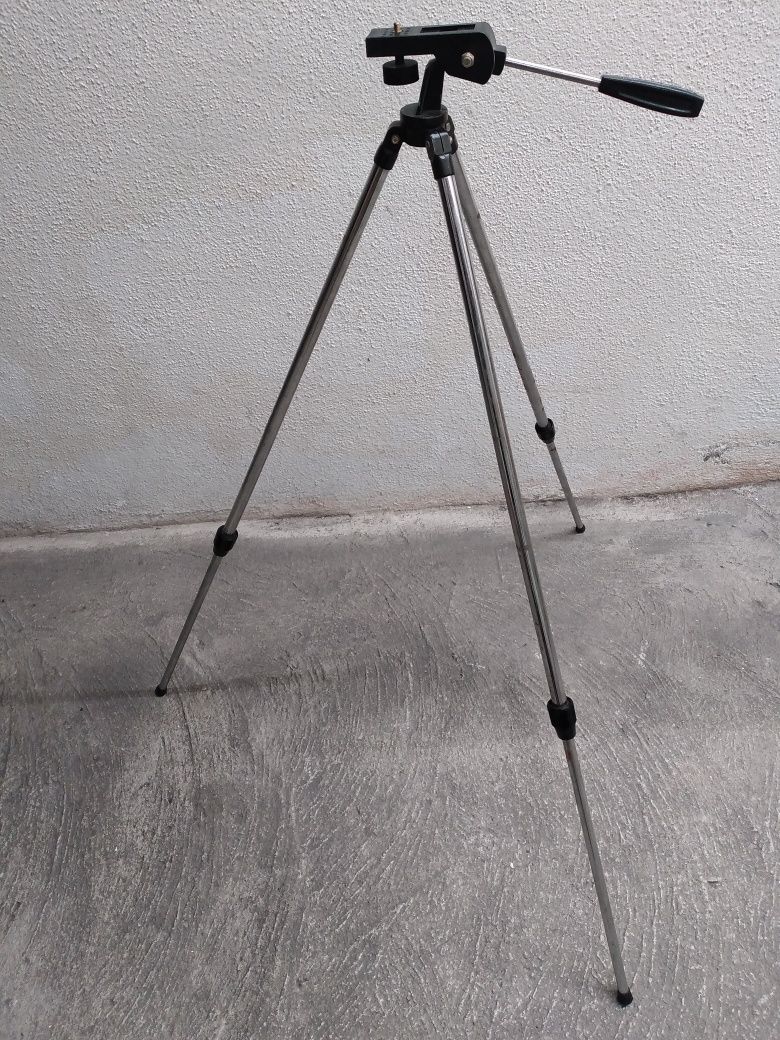 Tripé telescópio