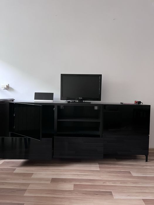 Komoda GLASSVIK ikea używana RTV szafka