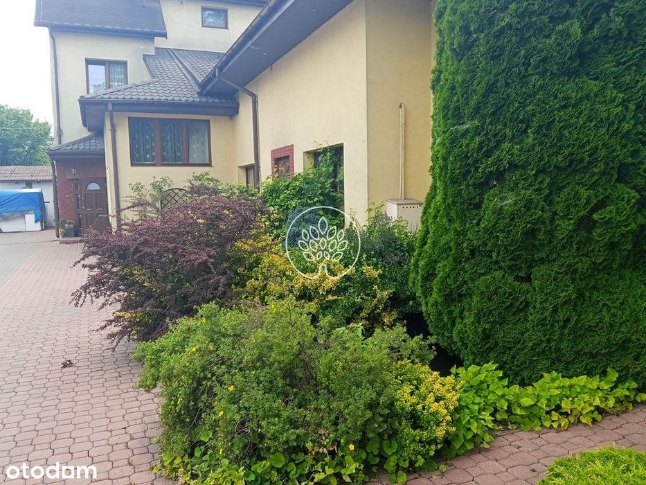 Dom na sprzedaż + Hala Magazynowa 890 m2