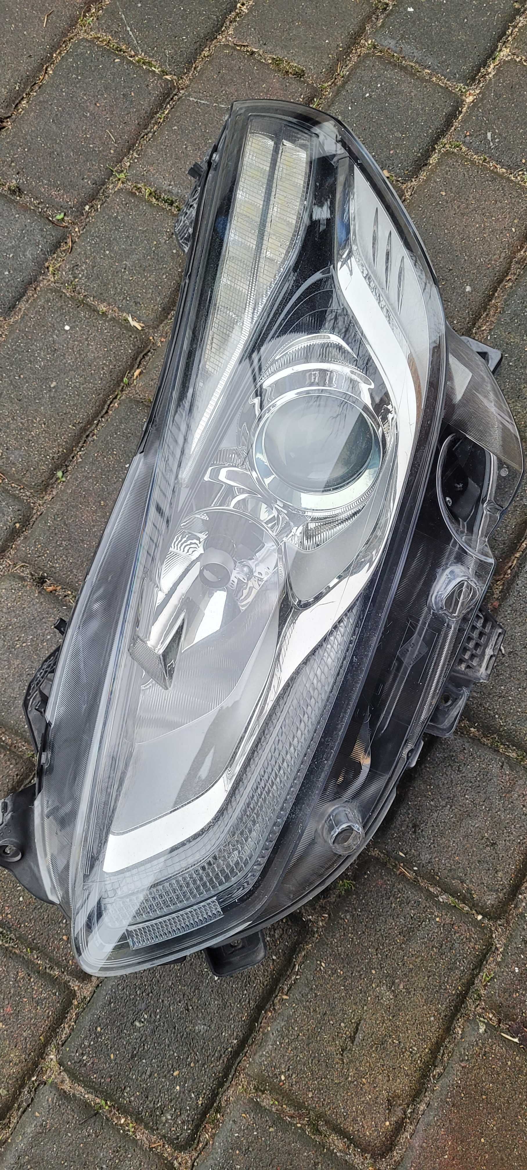 Lampy przednie Ford S-max mk2, dzienne led.