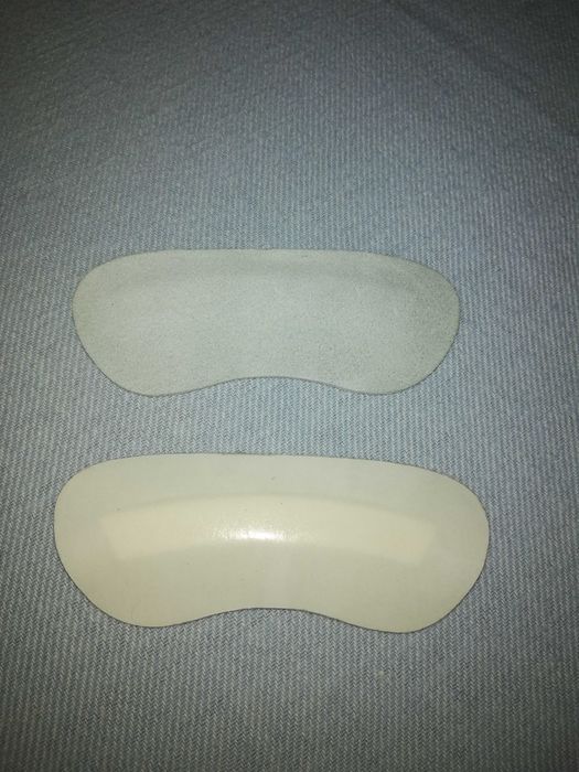 Вкладыши от натирки пяток