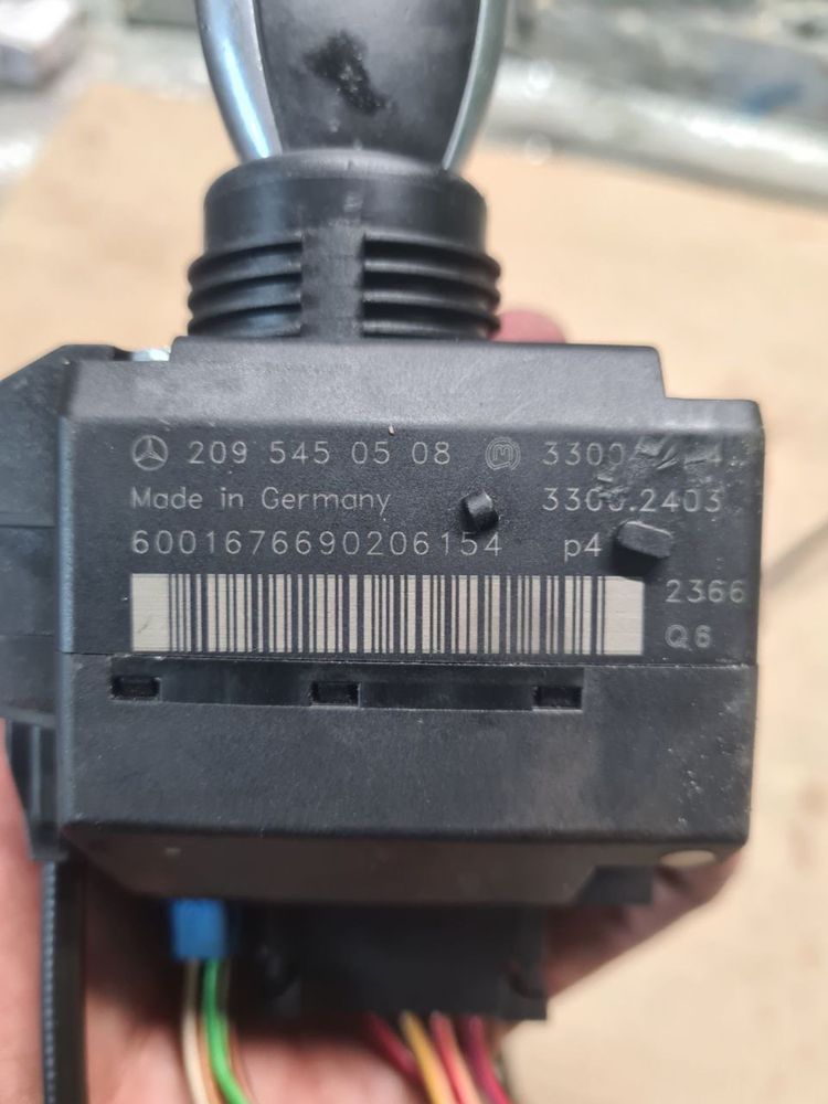 Замок запалення зажигания Mercedes W203 W209 Мерседес 2095450508