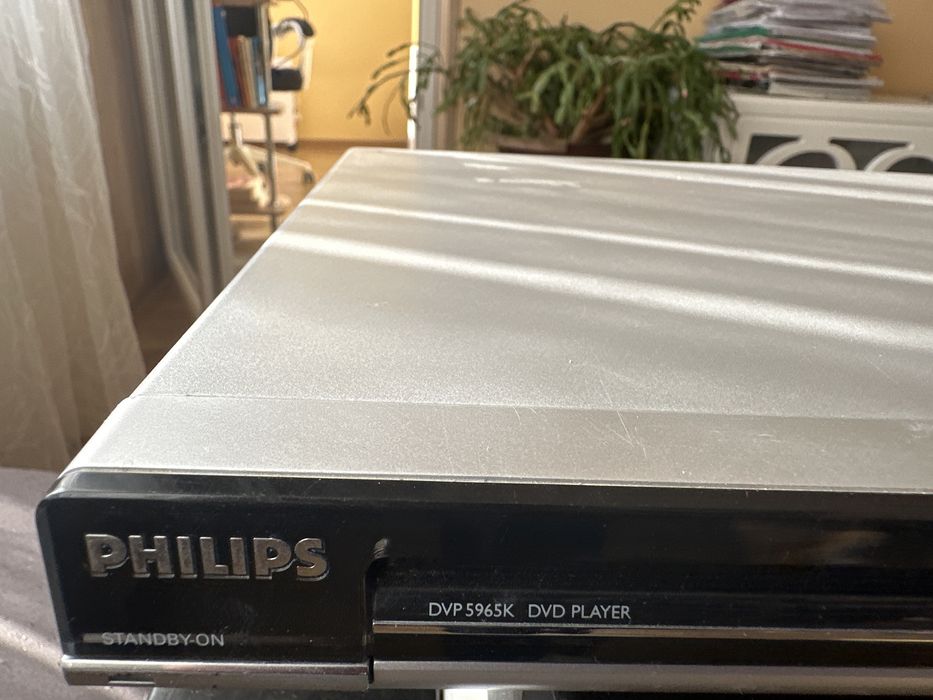 Philips DVD програвач