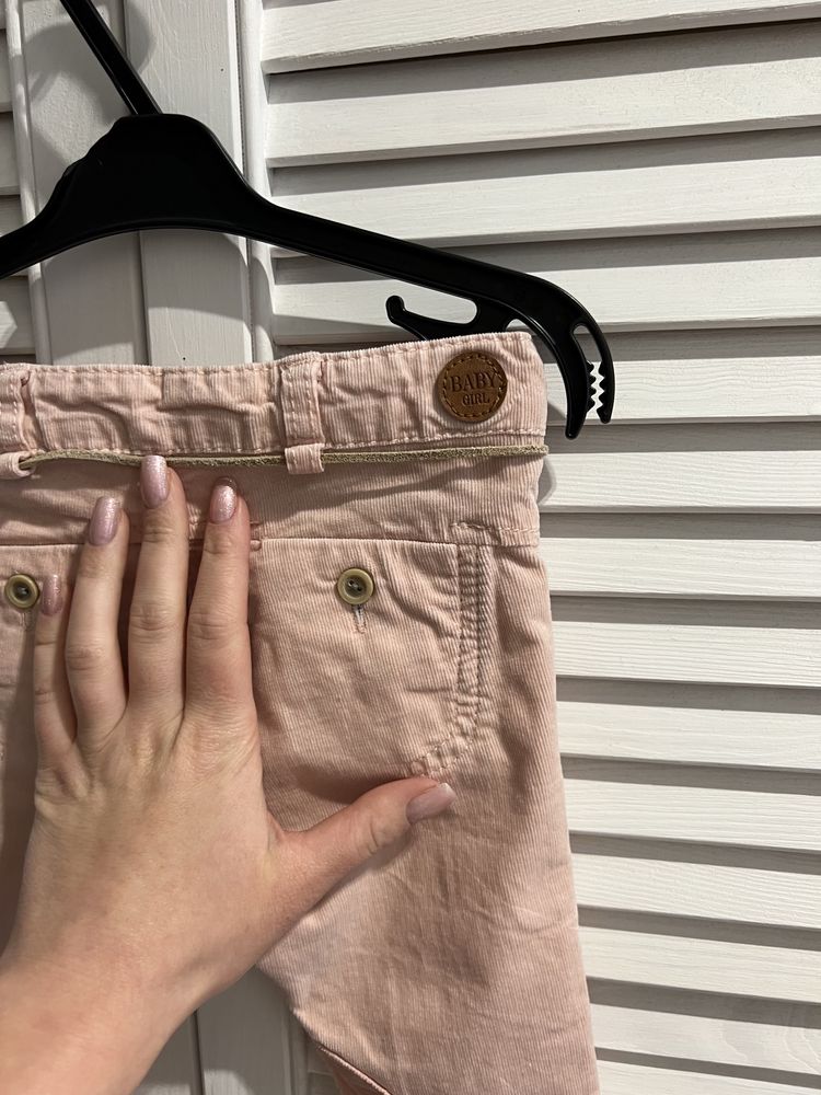 Spodnie niemowlęce Zara r.74 sztruks jazda konna rzemyk sznurek