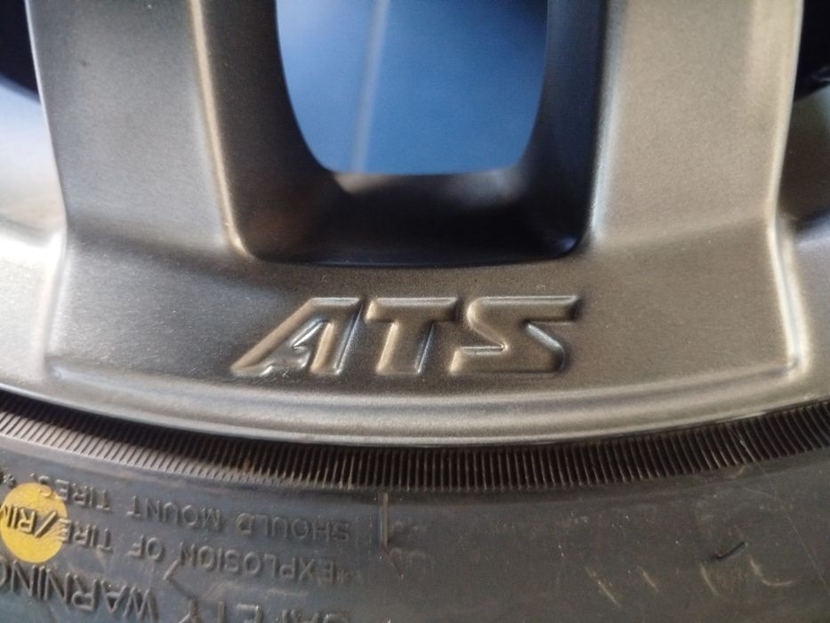 4 jantes ATS 18'' com pneus novos 235/40R18