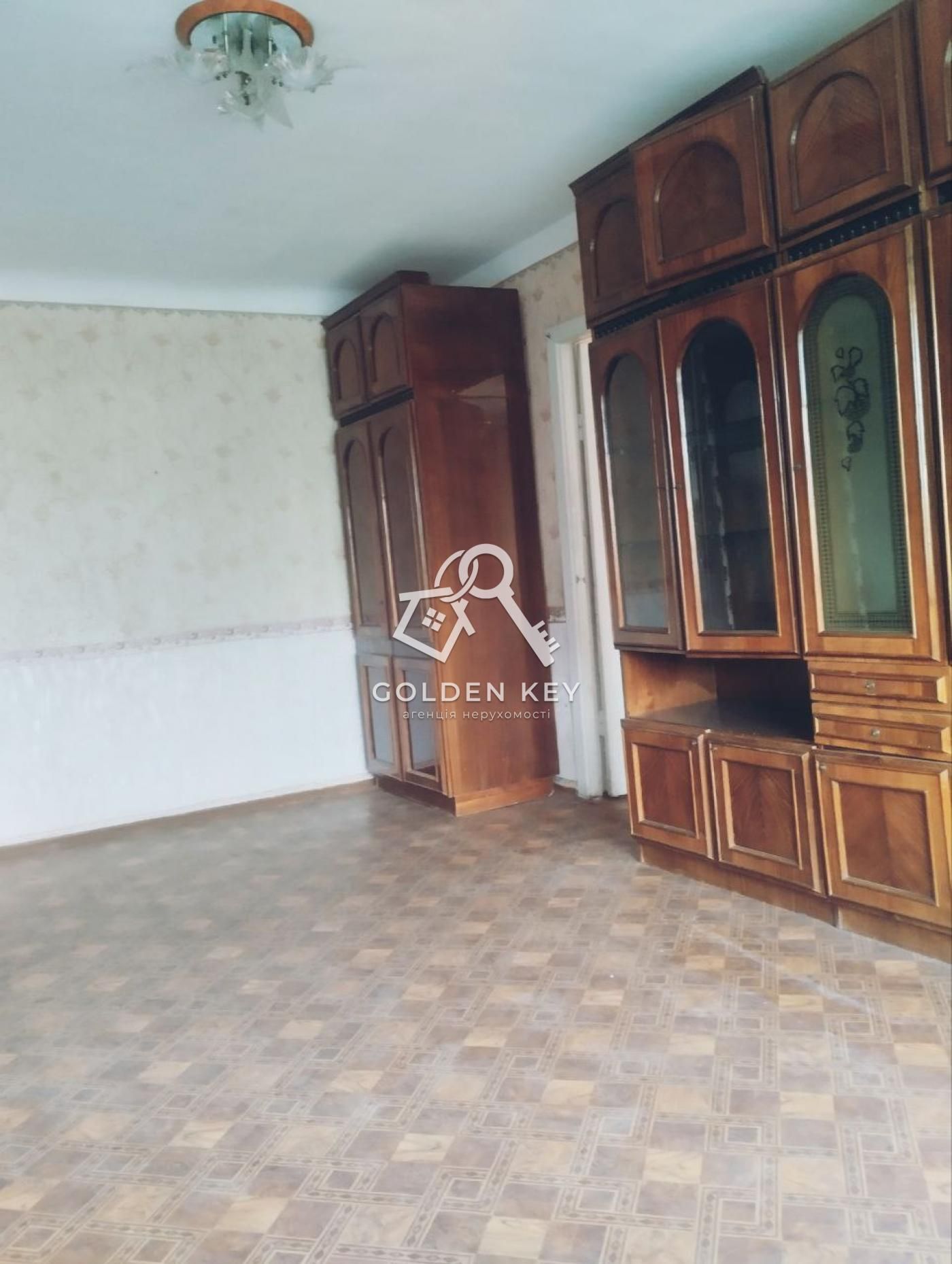 Продаж 2 кімнатної квартири на площі Артема