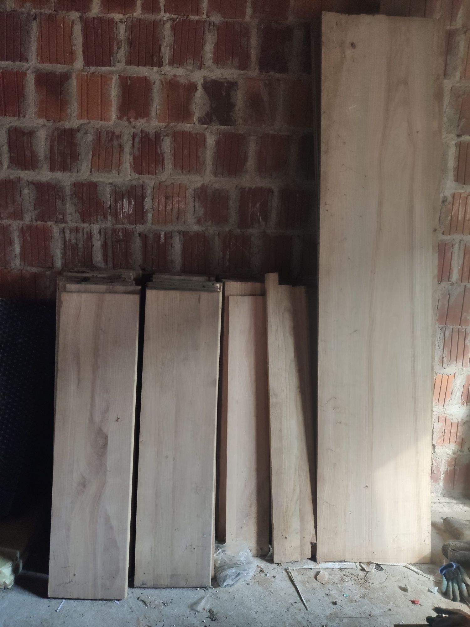 Schody dębowe szlifowane komplet, wymiar: 30x124x4 28szt..
