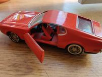 Model samochodu Mustang Mach I - Bond 007