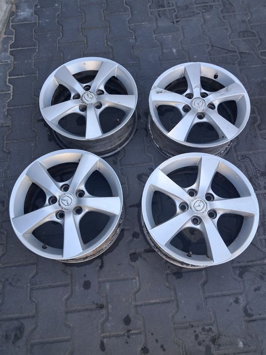 Felgi aluminiowe Mazda 3 BK rok 2004 rozstaw 5x114,3 stan dobry