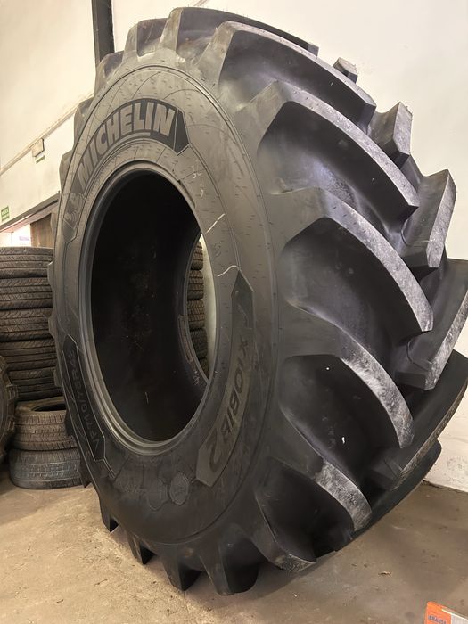 Opona VF 710/75R42 Michelin axiobib 2