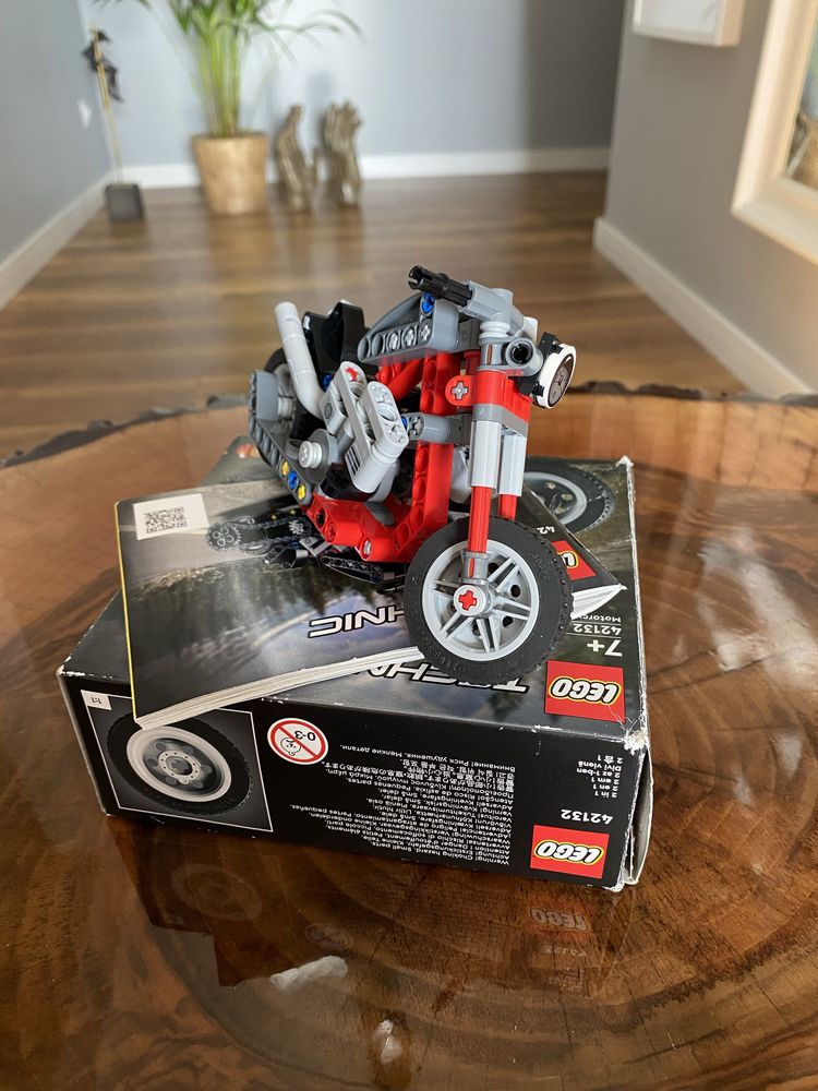 Lego technic 42132 motocykl