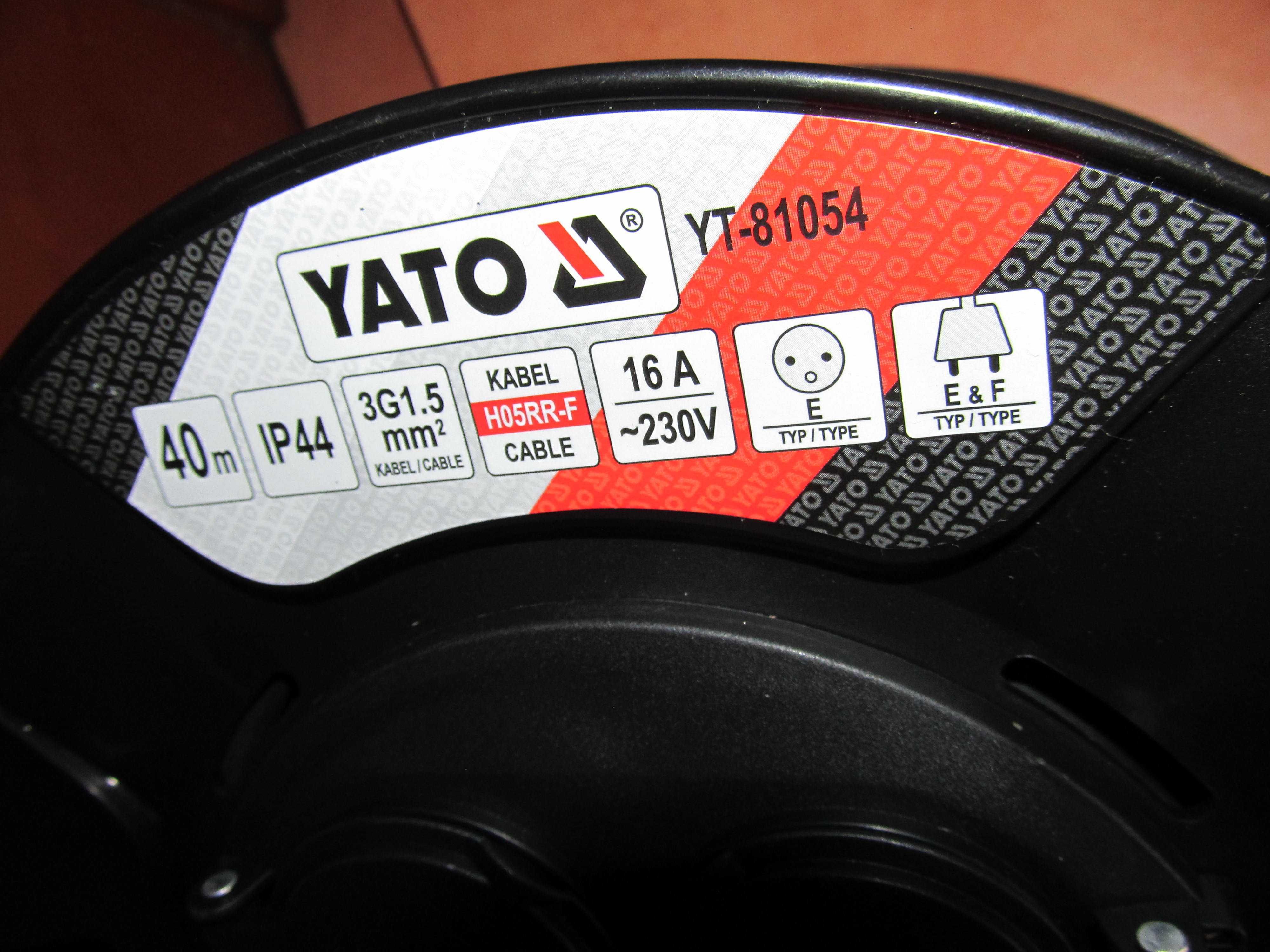 Удлинитель на катушке 40 метров YATO YT-81054 Сечение 3 х 1,5 мм²