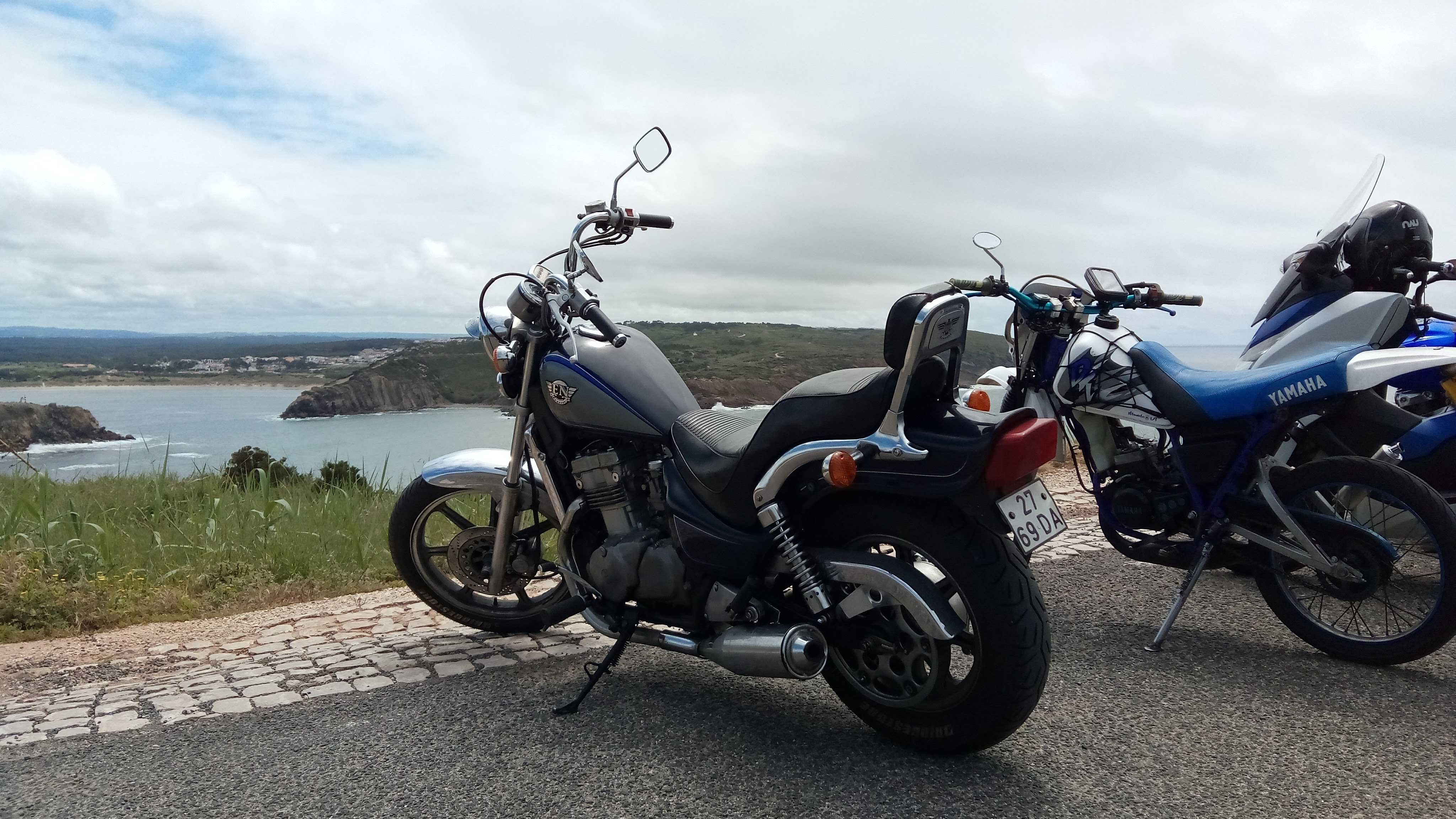 Kawasaki Vulcan EN500 - clássica