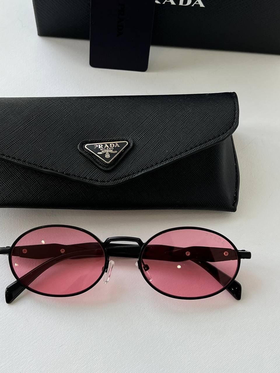 Трендові окуляри овали prada