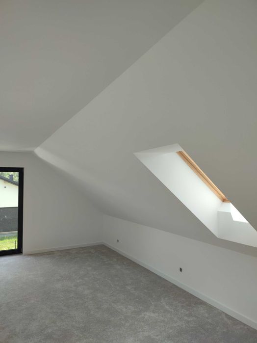 Ocieplenie Poddasza Stropu Wstrzykiwanie Nadmuch Wełny Celulozy