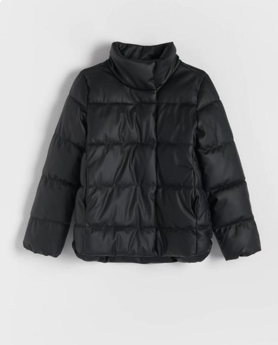 Стьобана куртка Reserved