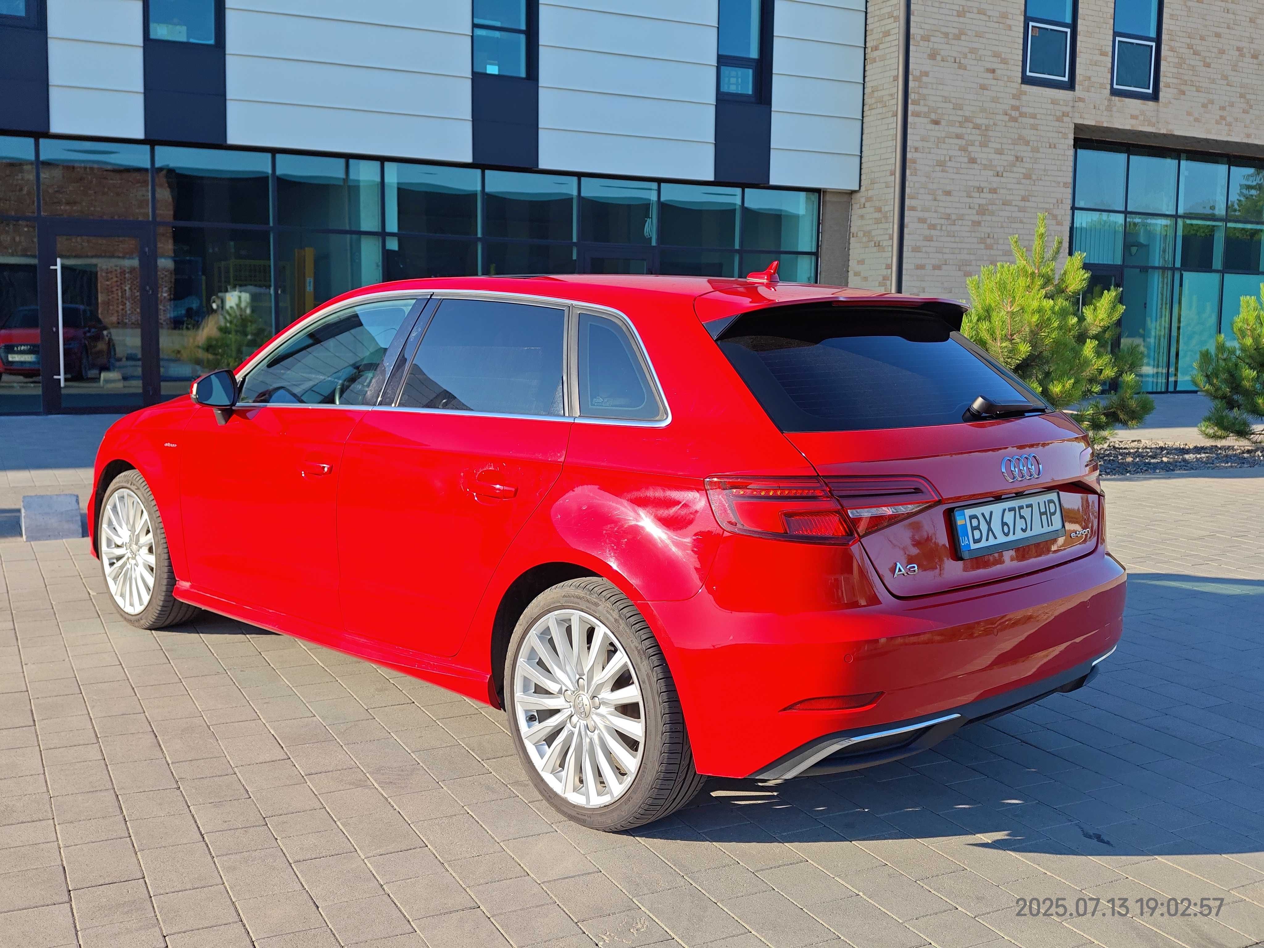 Audi A3 E-Tron Premium Plus 2017