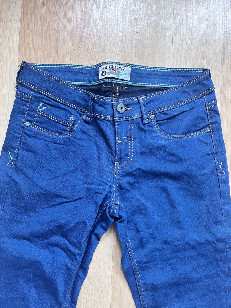 Spodnie jeans M- Nowe