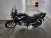 Vende- se Honda CB 500